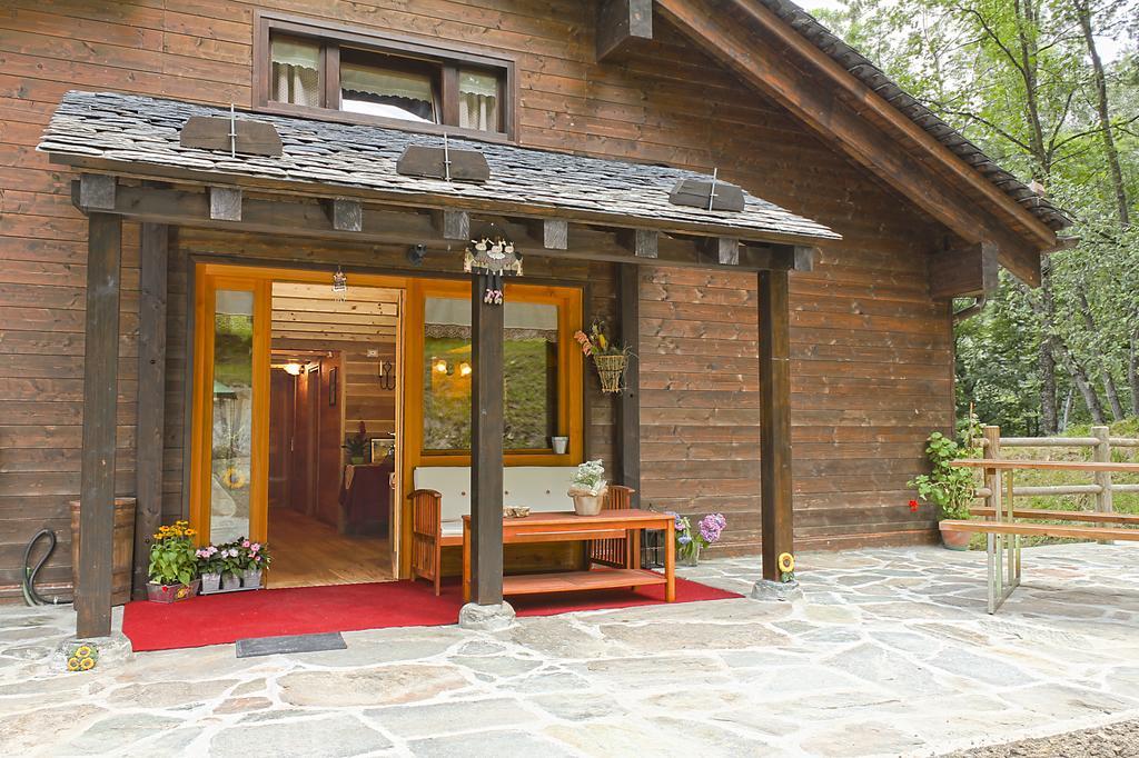 Agriturismo Alagna Buitenkant foto